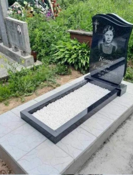 Памятник одиночный 150